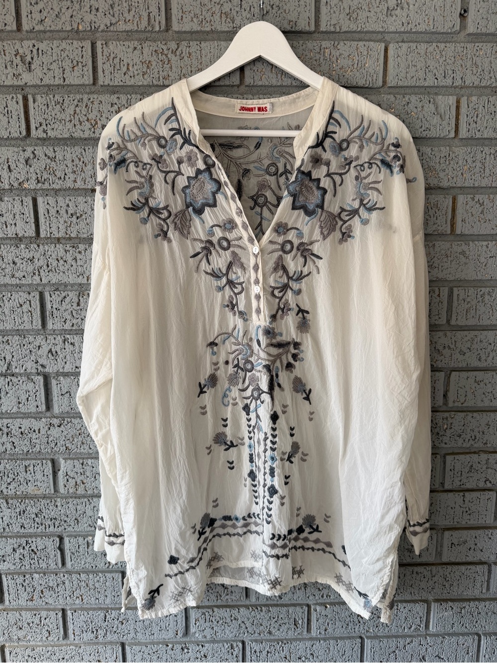 Johnny Was White Embroidered Floral Peasant Blouse Tunic Size Small Oversized
